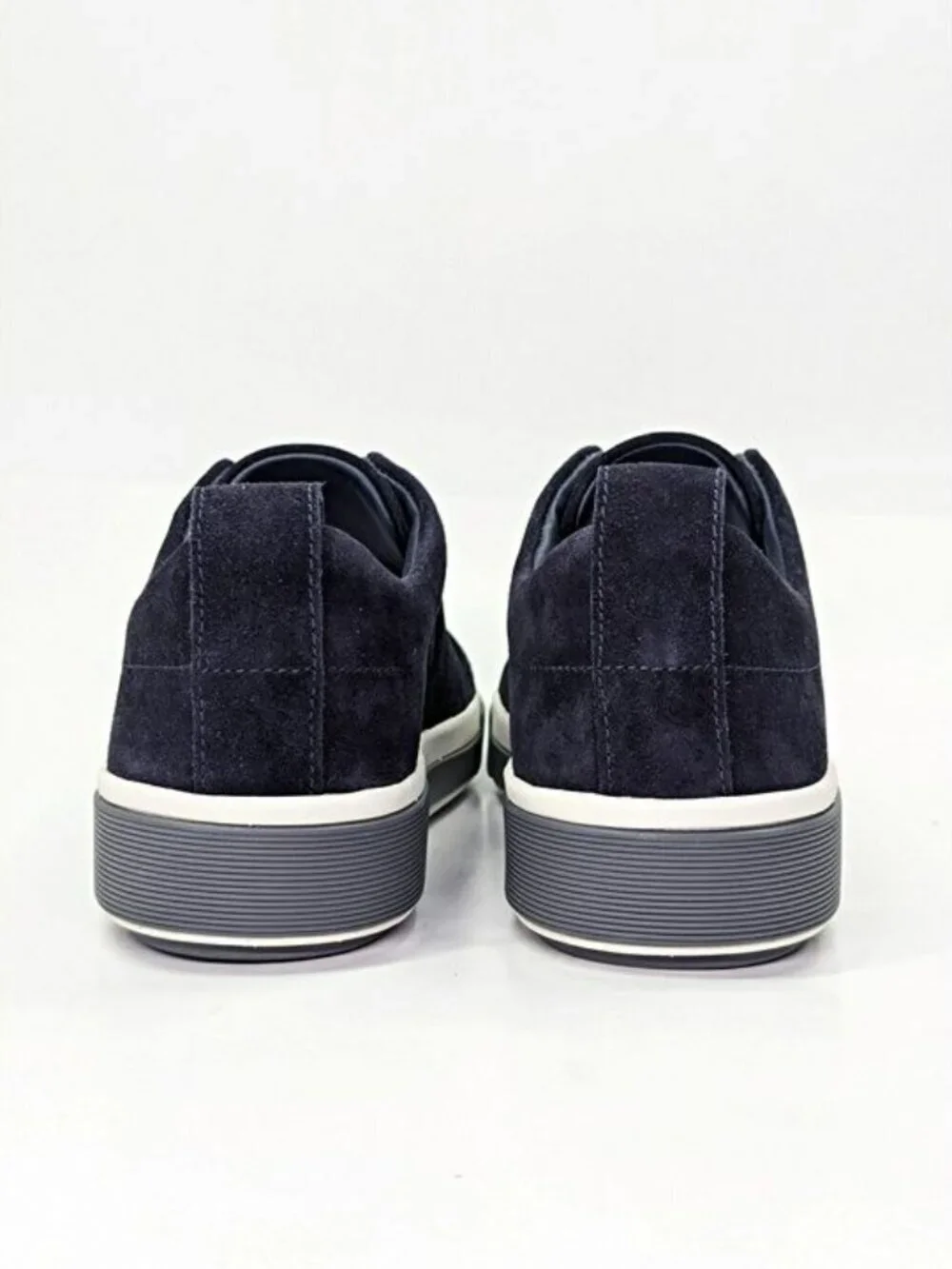 Vince Ranger Men's Navy Coastal Suede Slip-On Sneaker Size 9 (MSRP $250)